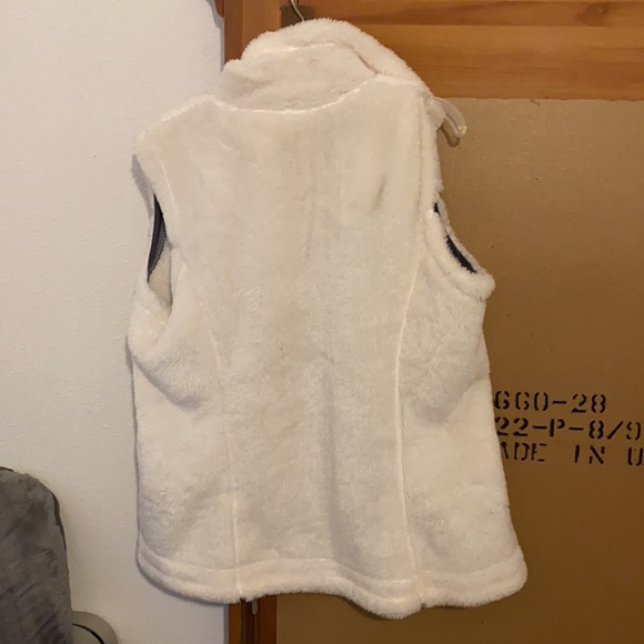 Vest - Picture 3 of 3